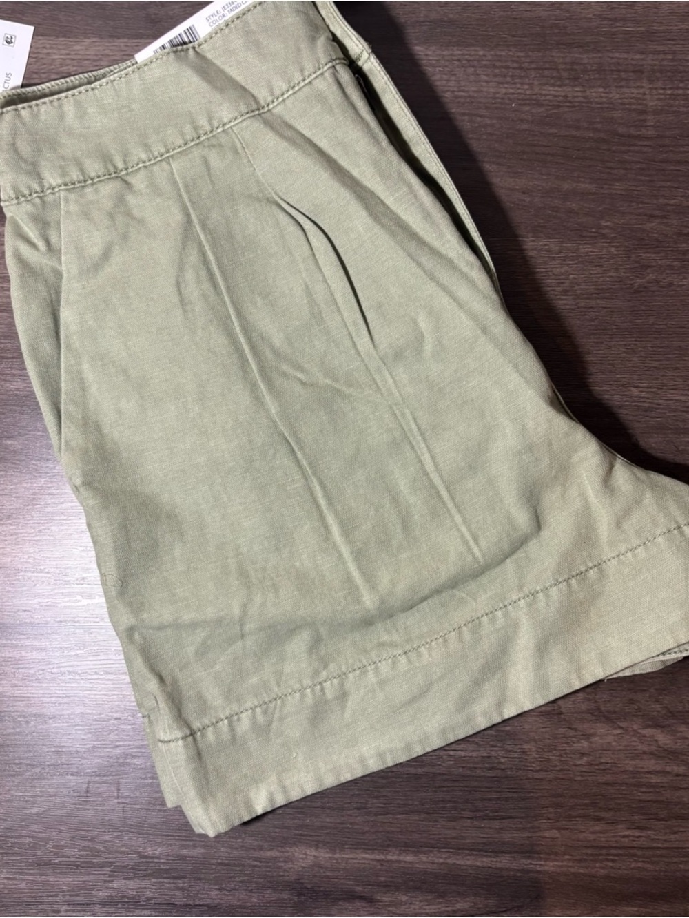 Joie Sage High-Waist Pleated Shorts - Picture 4 of 8